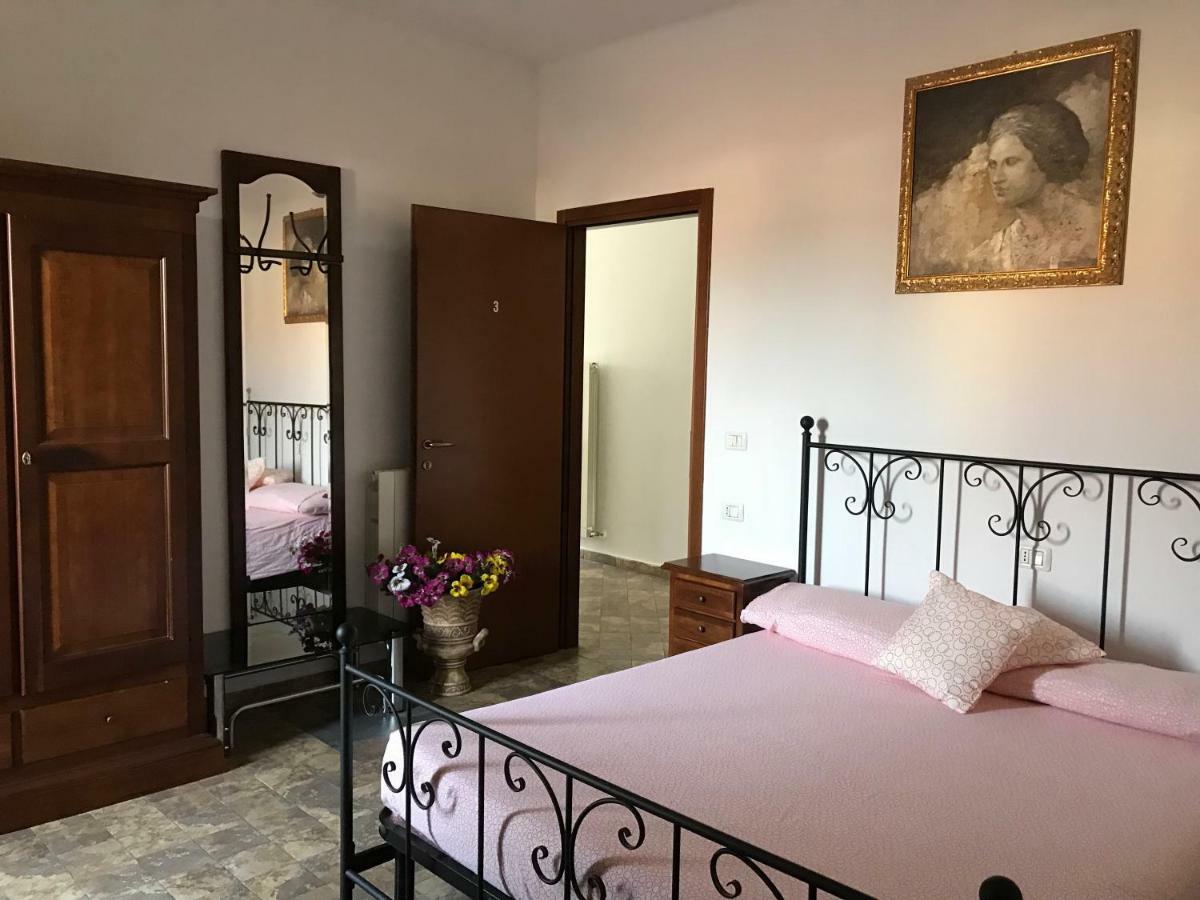 Locanda Al Cavaliere モリネッラ エクステリア 写真